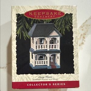 Keepsake Ornament Collector's Series - Cozy Home 1993